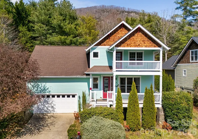 Homes for sale in Asheville, NC | 7 Oakhaven Ter, Asheville, NC 28803 | MLS# 4361271