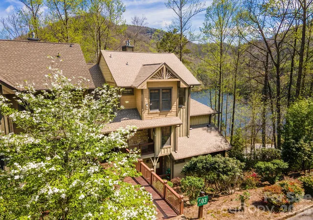 Photo 3 of Condo for sale at 103 Southshore Dr #B4, Tuckasegee, NC 28783 | MLS# 4361335 | Listing updated on 2026-05-18
