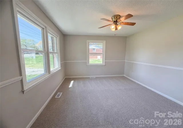Photo 3 of Single family home for sale at 4402 Ginger Dr, Gastonia, NC 28056 | MLS# 4361423 | Listing updated on 2026-10-08