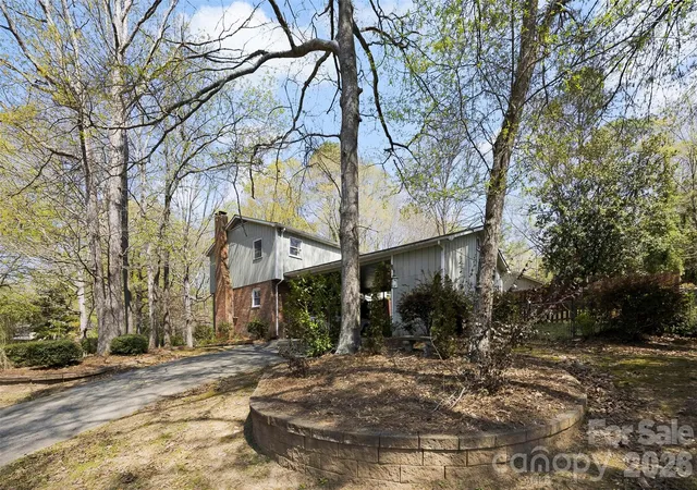 Photo 4 of Single family home for sale at 501 Mountainbrook Rd, Lancaster, SC 29720 | MLS# 4361469 | Listing updated on 2026-09-29