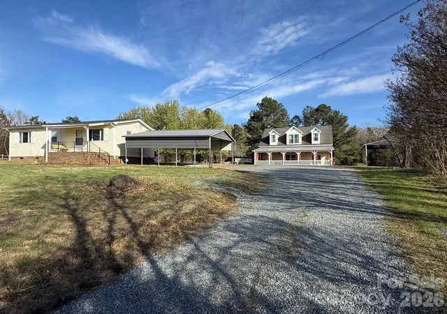 Photo 1 of Single family home for sale at 6875 Mount Pleasant Rd S, Concord, NC 28025 | MLS# 4361552 | Listing updated on 2026-08-24