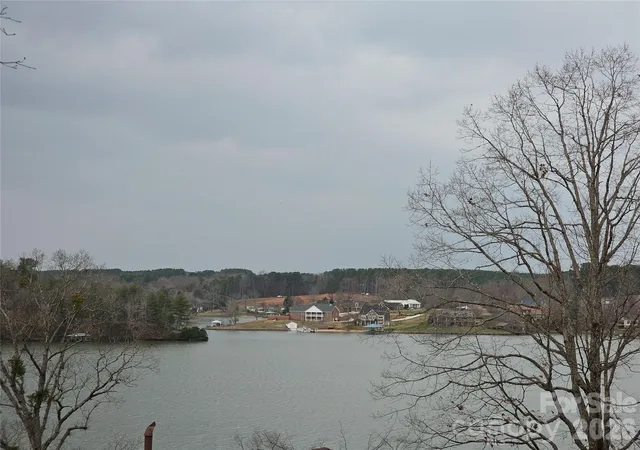 2nd image of 3431 6th Street Dr Nw, Hickory, NC 28601 | MLS# 4361593