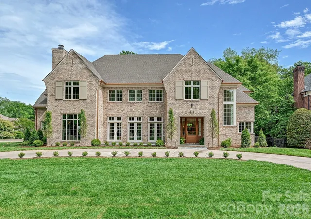 Photo 1 of Mansion for sale at 3701 Pelham Ln, Charlotte, NC 28211 | MLS# 4361615 | Listing updated on 2026-10-02