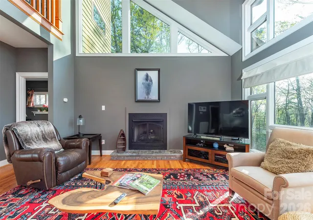 4th image of 171 Wilson Ct, Lake Lure, NC 28746 | MLS# 4361640