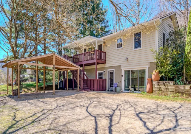 3rd image of 3 Taproot Trl, Barnardsville, NC 28709 | MLS# 4361662