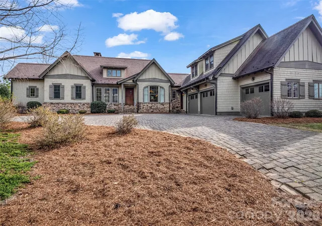 1st image of 565 Chestertown Dr, Mill Spring, NC 28756 | MLS# 4361743