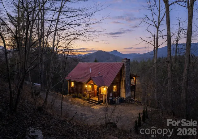2nd image of 409 Hamlet Dr, Burnsville, NC 28714 | MLS# 4361778