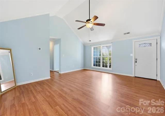 Photo 4 of Single family home for sale at 106 Chinaberry Ct, Gastonia, NC 28052 | MLS# 4361825 | Listing updated on 2026-09-23