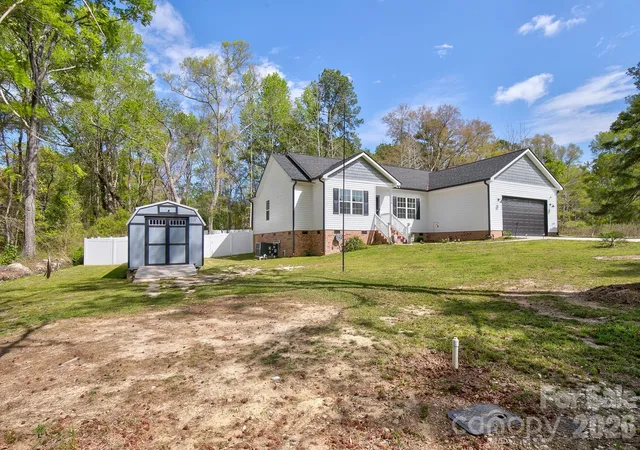 Photo 4 of Single family home for sale at 1254 Blairwood Ct, Lancaster, SC 29720 | MLS# 4361906 | Listing updated on 2026-08-17