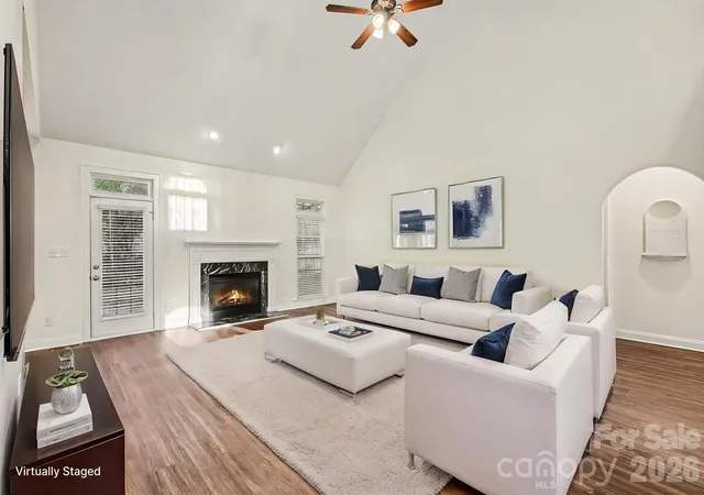 Photo 4 of Single family home for sale at 11124 Tradition View Dr, Charlotte, NC 28269 | MLS# 4361986 | Listing updated on 2026-10-02