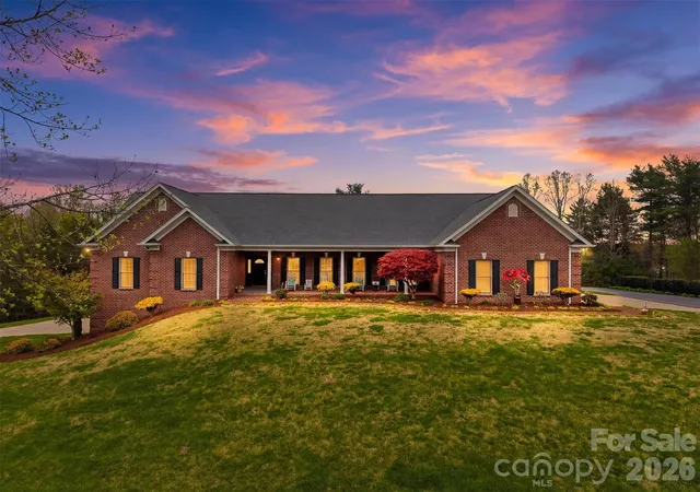 Photo 1 of Single family home for sale at 3330 Shamrock Hts, Hudson, NC 28638 | MLS# 4362059 | Listing updated on 2026-10-02