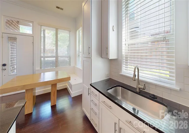2nd image of 930 Steel House Blvd, Charlotte, NC 28205 | MLS# 4362093