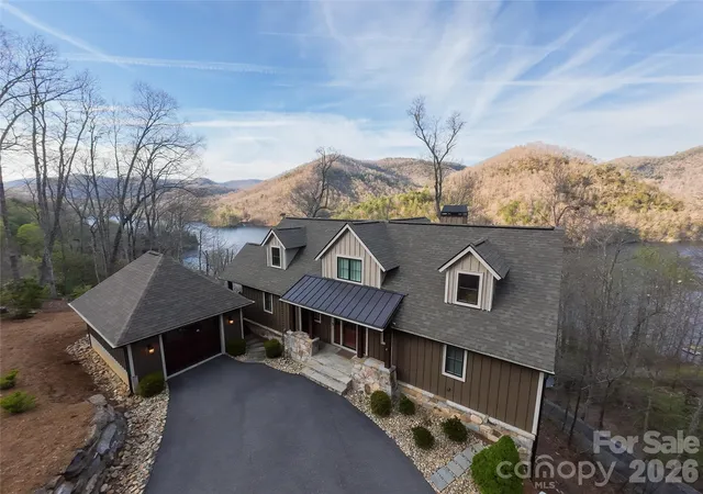 Photo 4 of Single family home for sale at 86 Indigo Bunting Ct, Tuckasegee, NC 28783 | MLS# 4362122 | Listing updated on 2026-04-15