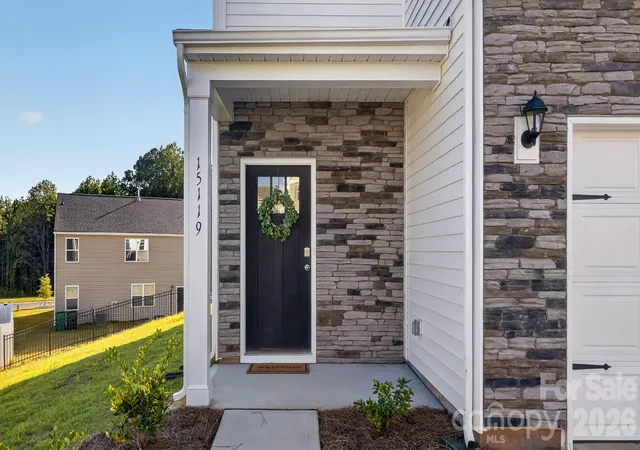 Photo 2 of Single family home for sale at 15119 Puffin Ct, Charlotte, NC 28215 | MLS# 4362141 | Listing updated on 2026-09-20