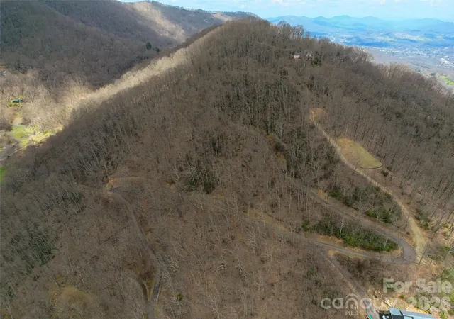 4th image of 0 Legend Rd #18, Waynesville, NC 28786 | MLS# 4362182