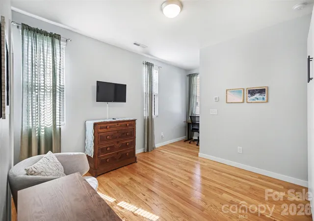 4th image of 3300 Spencer St, Charlotte, NC 28205 | MLS# 4362221