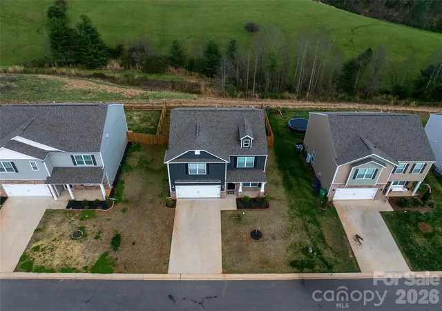 Photo 3 of Single family home for sale at 228 Ridgeview Ln, Mars Hill, NC 28754 | MLS# 4362306 | Listing updated on 2026-10-07