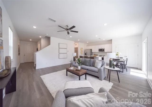 4th image of 4994 Twin River Dr, Denver, NC 28037 | MLS# 4362321