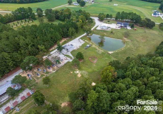 Homes for sale in Spring Hope, NC | 10560 Lake Royalle Rd, Spring Hope, NC 27882 | MLS# 4362347