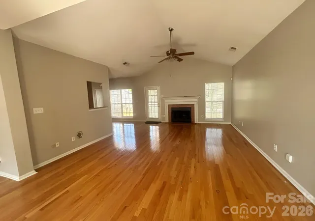 Homes for sale in Charlotte, NC | 3508 Mayspring Pl, Charlotte, NC 28269 | MLS# 4362433