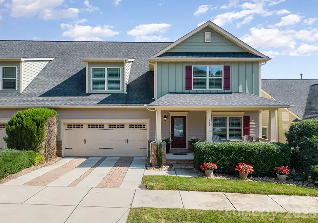 3rd image of 131 Aztec Cir, Mooresville, NC 28117