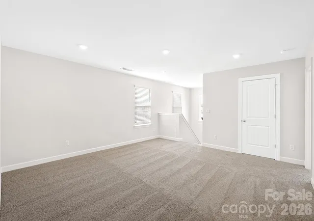 11th image of 6516 Fairford Dr, Charlotte, NC 28215 | MLS# 4362479