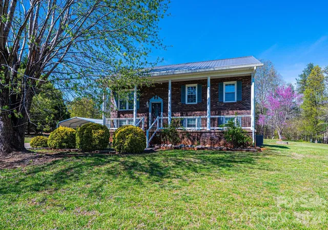 1st image of 2681 Tumbleweed Dr, Lenoir, NC 28645 | MLS# 4362488