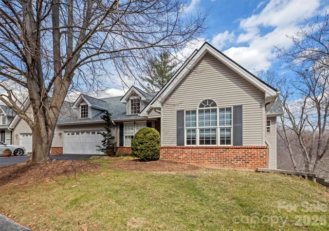 Photo 1 of Townhouse for sale at 109 Poppy Ln, Asheville, NC 28803 | MLS# 4362504 | Listing updated on 2026-09-20