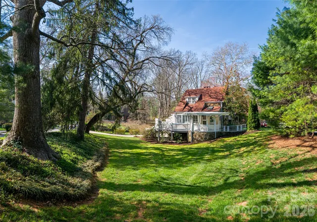 1st image of 25 Blackwood Rd, Asheville, NC 28804 | MLS# 4362662