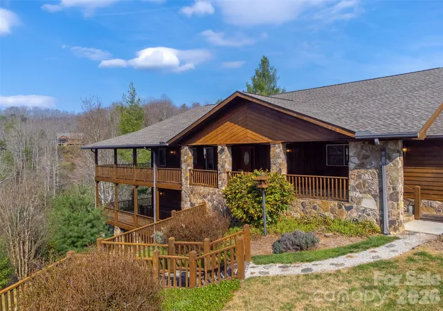 Photo 3 of Single family home for sale at 750 Double Springs Dr, Almond, NC 28702 | MLS# 4362670 | Listing updated on 2026-06-25