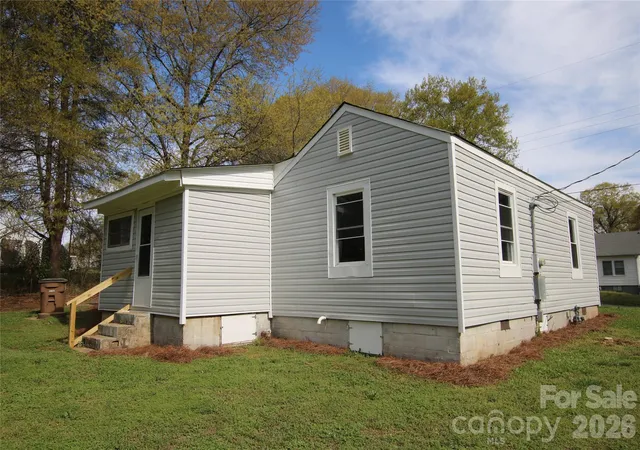 3rd image of 210 Cameron St, Shelby, NC 28152 | MLS# 4362790