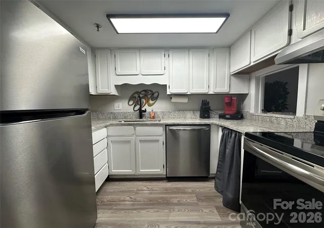 2nd image of 315 Spruce St N #301, Winston Salem, NC 27101 | MLS# 4362792