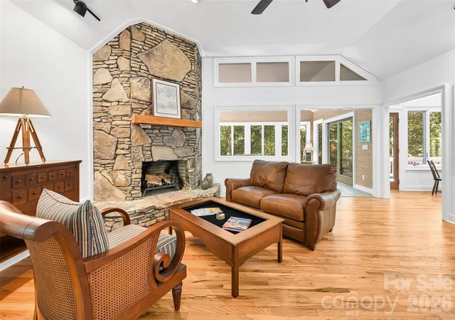 Photo 3 of Single family home for sale at 109 Chattooga Run, Hendersonville, NC 28739 | MLS# 4362800 | Listing updated on 2026-07-12