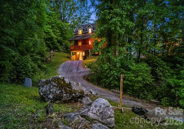 2nd image of 114 Johns Creek Rd, Canton, NC 28716 | MLS# 4362839