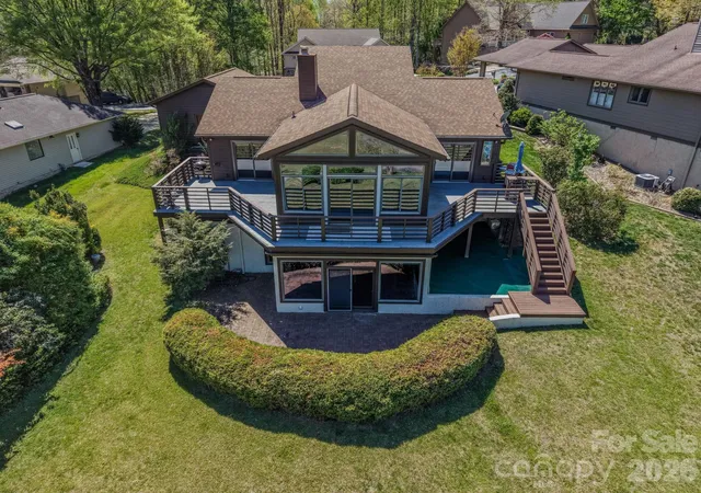 Homes for sale in Hendersonville, NC | 3104 Cove Loop Rd, Hendersonville, NC 28739 | MLS# 4362842