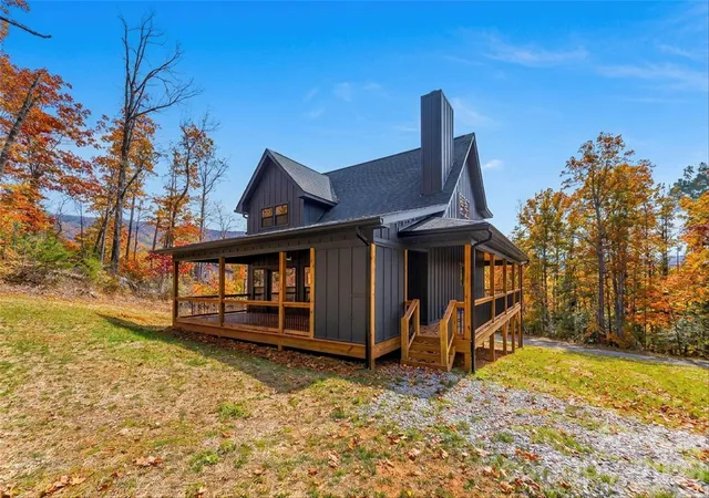 Photo 3 of Single family home for sale at 189 Clinchfield Gap Rd, Marion, NC 28752 | MLS# 4362969 | Listing updated on 2026-10-18