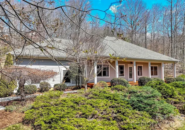 Homes for sale in Waynesville, NC | 523 Brandywine Rd, Waynesville, NC 28786 | MLS# 4363020