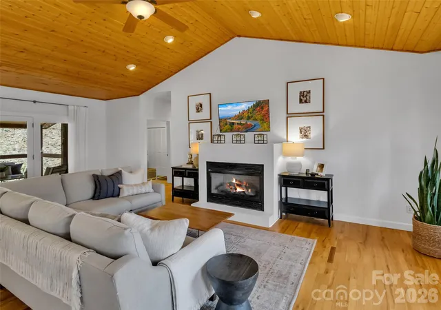 Homes for sale in Waynesville, NC | 523 Brandywine Rd, Waynesville, NC 28786 | MLS# 4363020