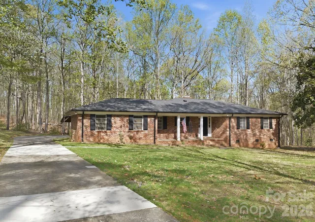 Photo 2 of Single family home for sale at 11715 Timber Ridge Rd, Charlotte, NC 28213 | MLS# 4363078 | Listing updated on 2026-09-11