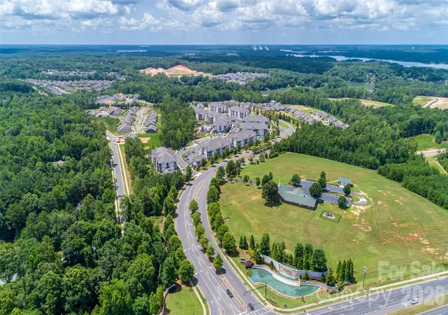 Homes for sale in Charlotte, NC | 16016 Tulloch Rd, Charlotte, NC 28278 | MLS# 4363185
