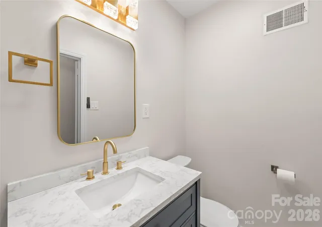 Photo 4 of Single family home for sale at 7537 Monroe Rd, Charlotte, NC 28212 | MLS# 4363203 | Listing updated on 2026-09-23