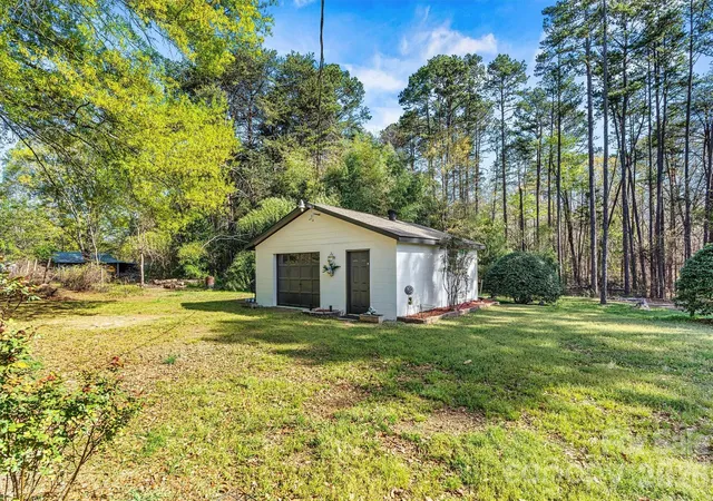 Homes for sale in Iron Station, NC | 5329 E Hwy 27 Hwy, Iron Station, NC 28080 | MLS# 4363221