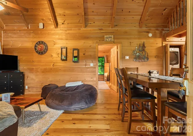 4th image of 898 Morgan Hill Rd, Black Mountain, NC 28711 | MLS# 4363235