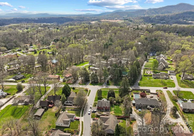43rd image of 832 Sand Hill Rd, Asheville, NC 28806 | MLS# 4363244