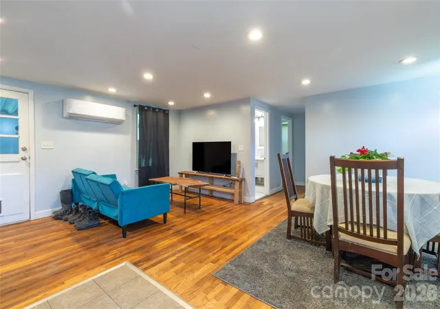 1st image of 14 Winter Woods Dr, Asheville, NC 28806 | MLS# 4363291