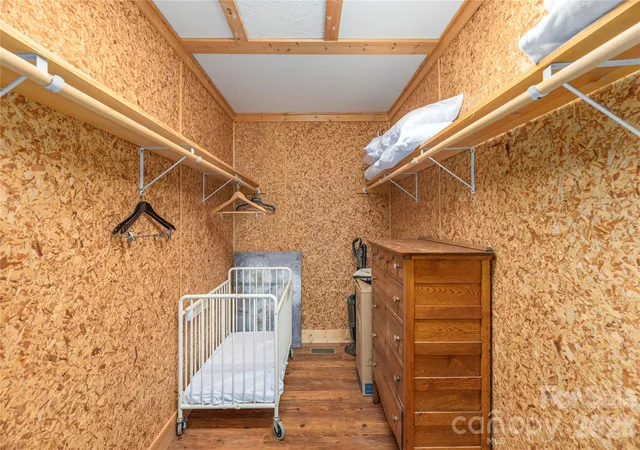 Photo 39 of Single family home for sale at 129 Valley Crk Dr, Maggie Valley, NC 28751 | MLS# 4363296 | Listing updated on 2026-08-31