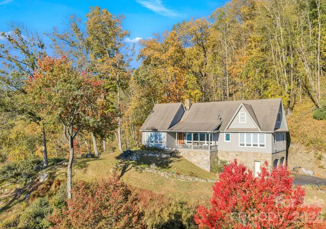 Photo 1 of Single family home for sale at 933 Thunder Ridge Ln #4 & 2, Lenoir, NC 28645 | MLS# 4363345 | Listing updated on 2026-04-15