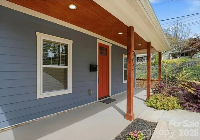 image of 302 Lima Ave, Charlotte, NC 28208 | MLS# 4363412