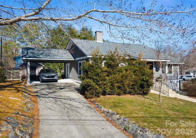 Photo 1 of House for sale at 294 S Caldwell St, Brevard, NC 28712 | MLS# 4363427 | Listing updated on 2026-05-16