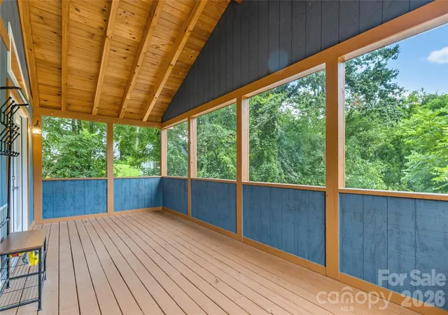 Photo 4 of Single family home for sale at 81 Bullfrog Cvs Rd, Sylva, NC 28779 | MLS# 4363486 | Listing updated on 2026-08-22